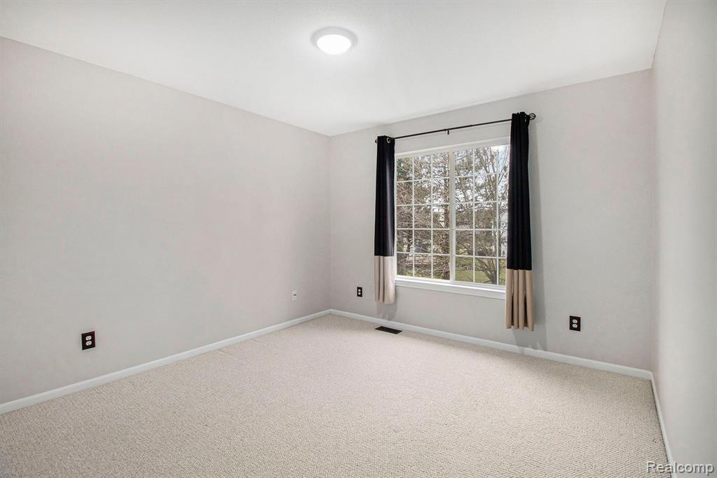 5535 GALLERY PARK Drive, Ann Arbor, MI 48103 — Photo 21