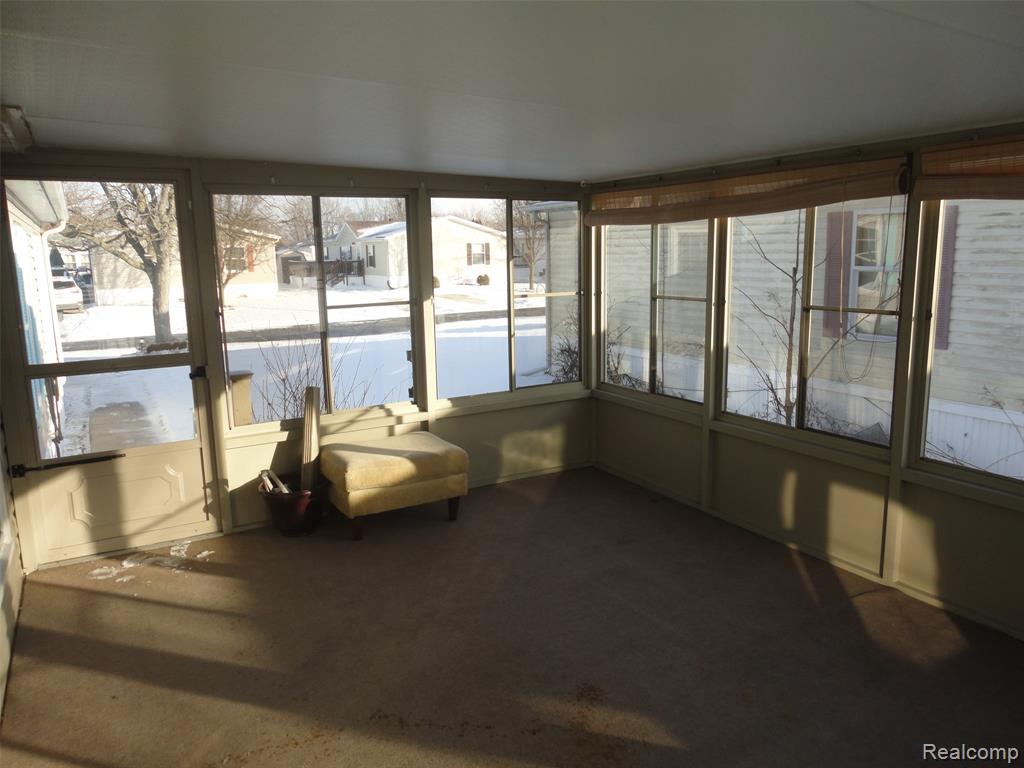 450 Glencoe, Temperance, MI 48182 — Photo 6