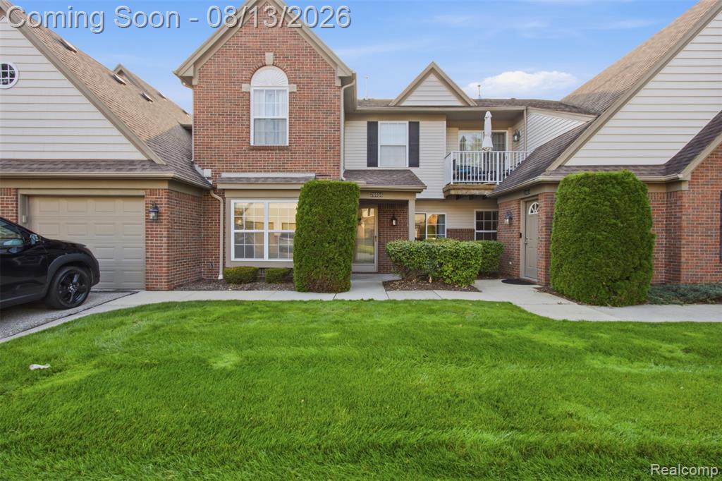 20656 Dunham Unit 18 Road, Clinton Twp, MI 48038