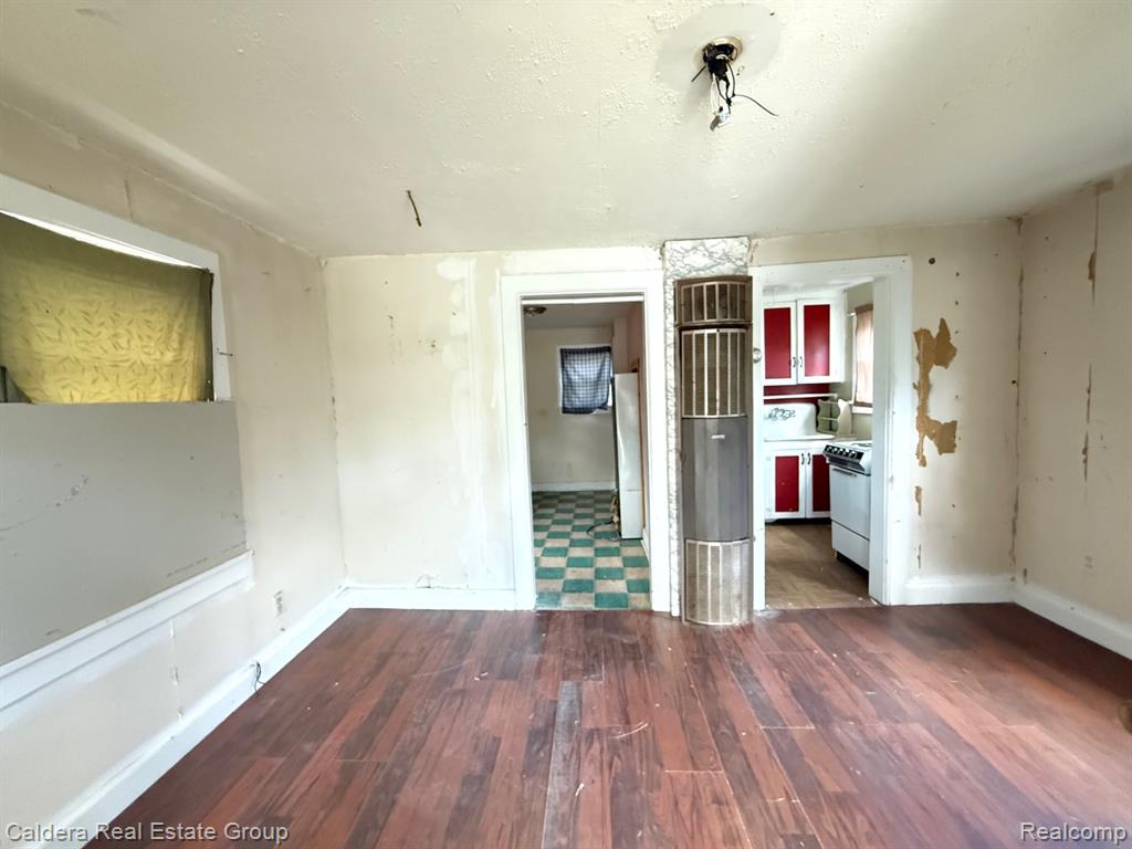 809 Waterloo Street, St. Clair, MI 48079 — Photo 16