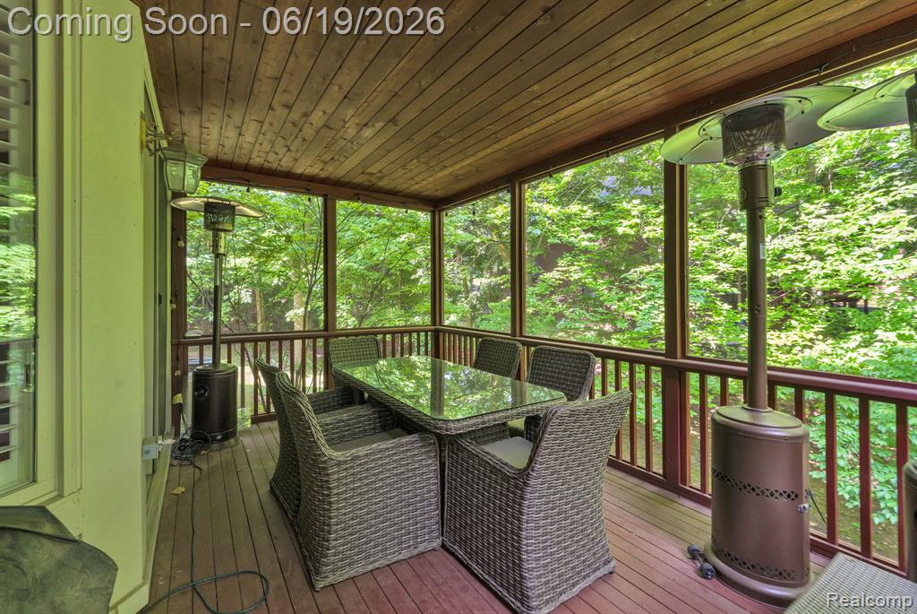 7061 Trailway Court, West Bloomfield, MI — Photo 77