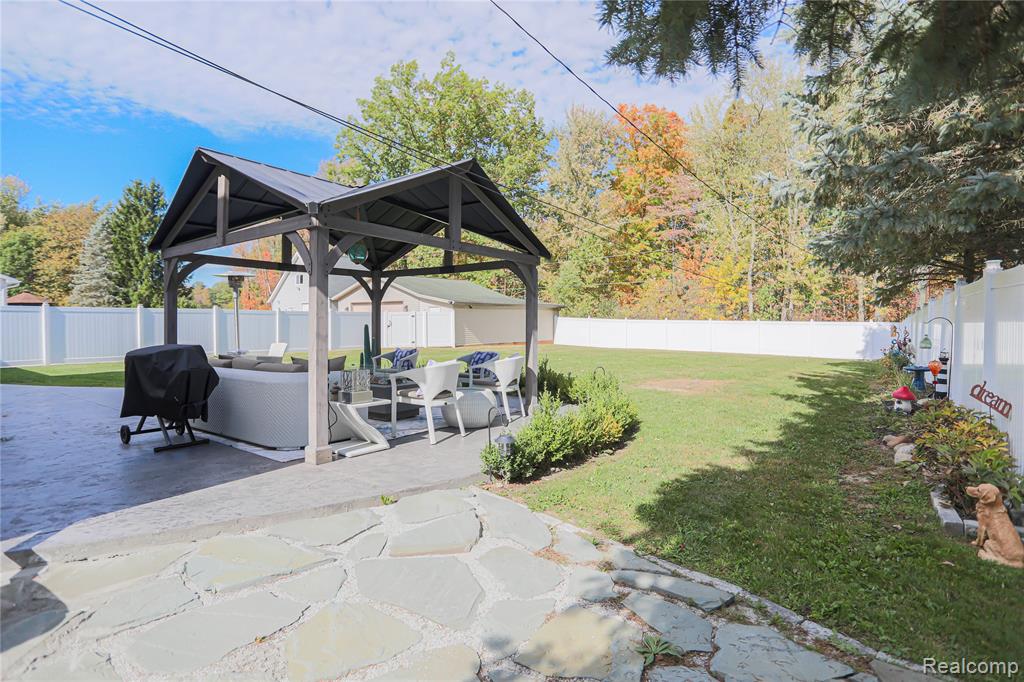5230 Robinwood Drive, Clyde, MI 48049 — Photo 5