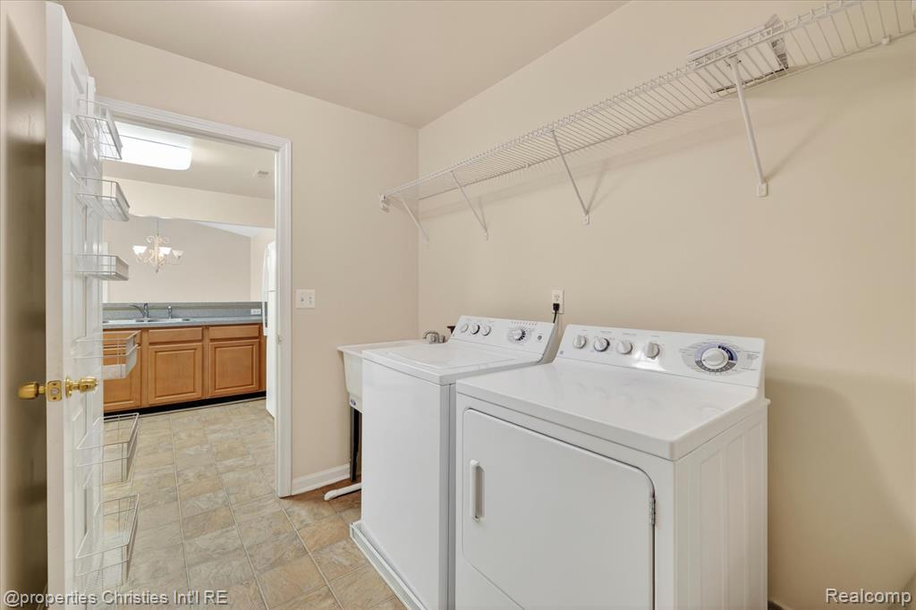 16773 Carriage Way, Northville, MI 48168 — Photo 36