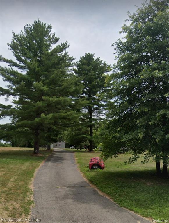 7090 LINDEN Road, Fenton, MI 48430 — Photo 2