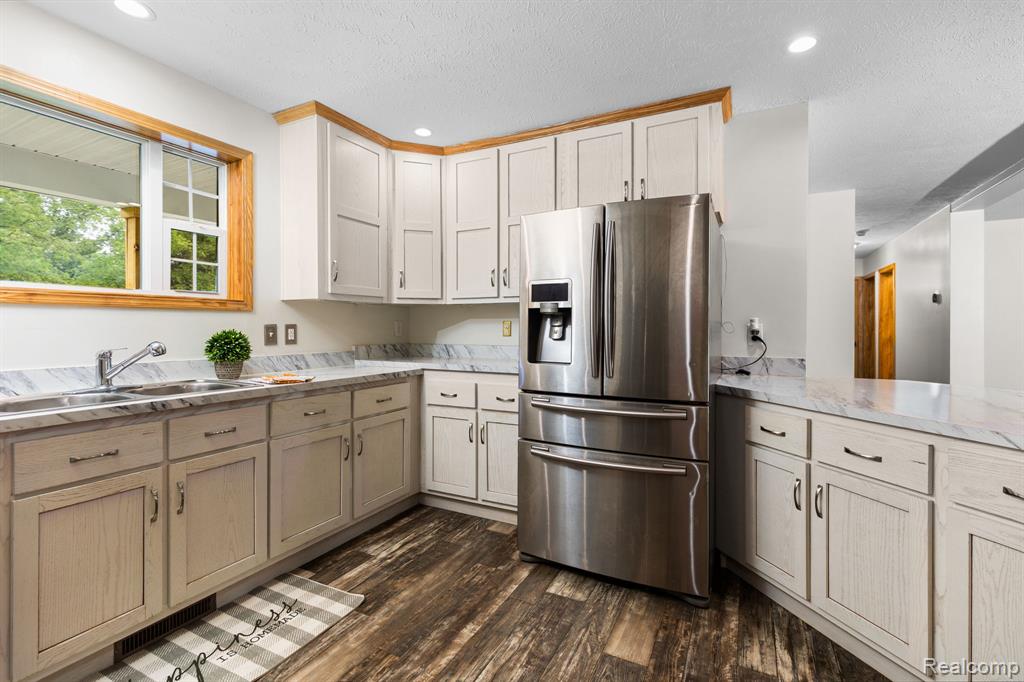102 Wiard Road, Ypsilanti, MI 48198 — Photo 11