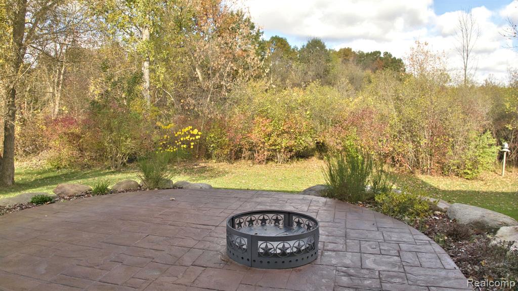 4400 Oak Tree Trail, Fenton, MI 48430 — Photo 57