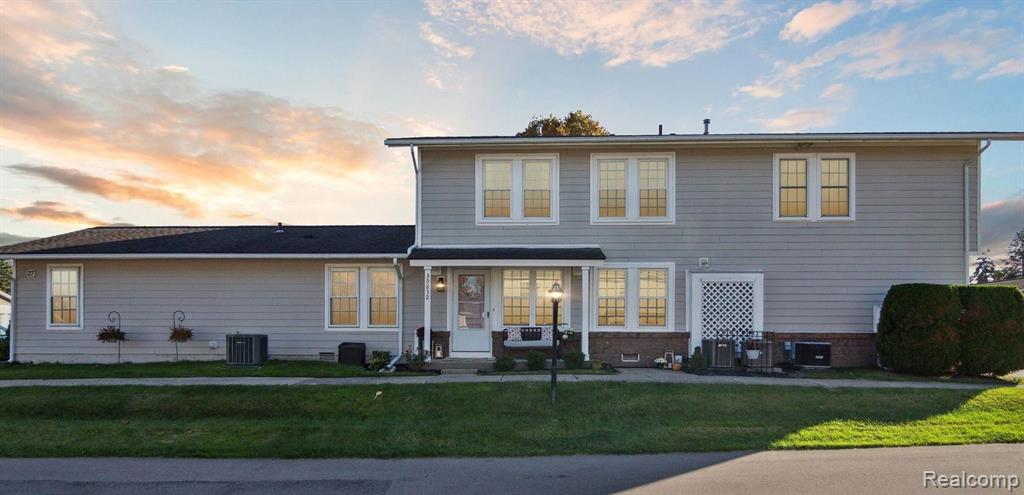 39852 VILLAGE WOOD Circle, Novi, MI — Photo 3