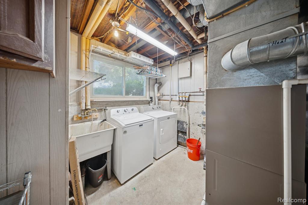 496 Langley Boulevard, Clawson, MI — Photo 27