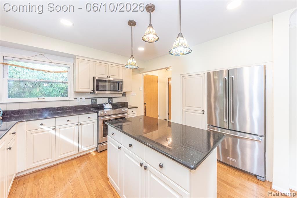 3887 Stonecrest Road, West Bloomfield, MI — Photo 36