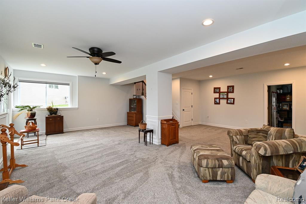 38 FOX HOLLOW Drive, Metamora, MI 48455 — Photo 35