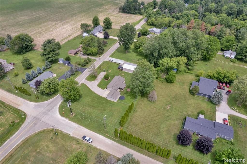 6516 Weyer Road, Imlay City, MI 48444 — Photo 8