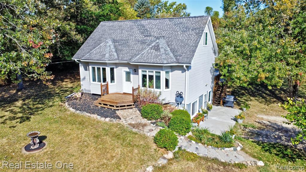 2444 Ray Road, Oxford, MI 48370 — Photo 2