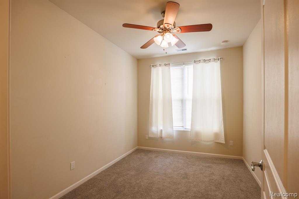 9385 Sand Hill Drive, Grand Blanc, MI 48439 — Photo 18