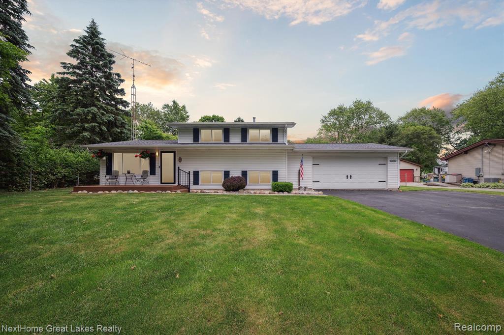 4098 Sam Snead Drive, Flint, MI 48506 — Photo 4