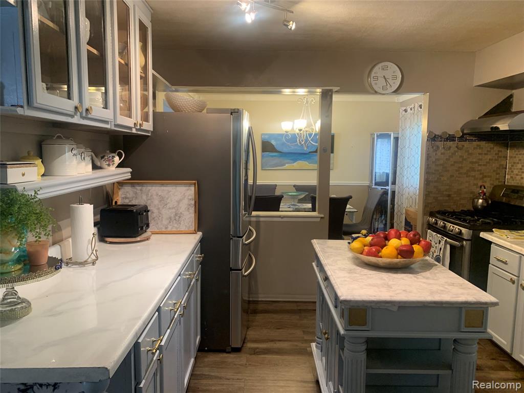 3955 HELEN Avenue, Ypsilanti, MI 48197 — Photo 15