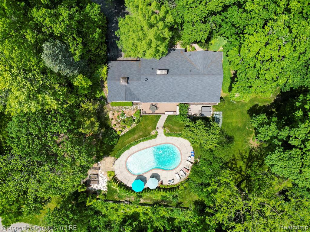 4383 Pine Tree Trail, Bloomfield Hills, MI 48302 — Photo 47