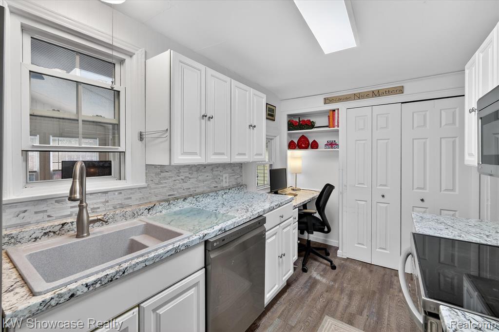 323 Franklin Street, Milford, MI 48381 — Photo 21