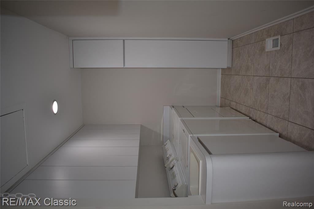 41147 S McMahon Circle, Novi, MI — Photo 13