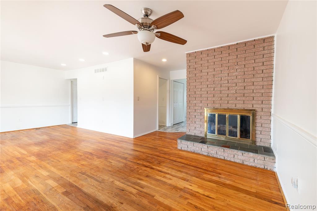 21918 Knudsen Drive, Grosse Ile, MI 48138 — Photo 12