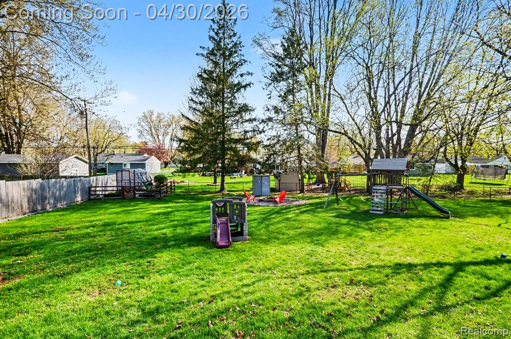 4884 Sundale Drive, Clarkston, MI — Photo 26