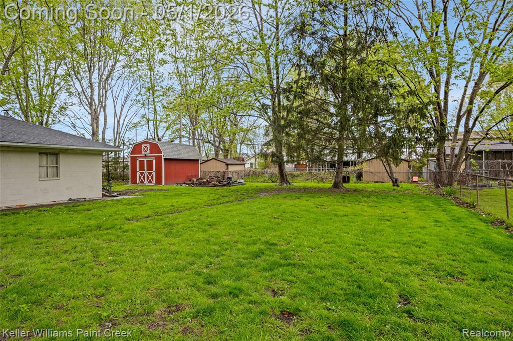 17469 Doris, Fraser, MI 48026 — Photo 28