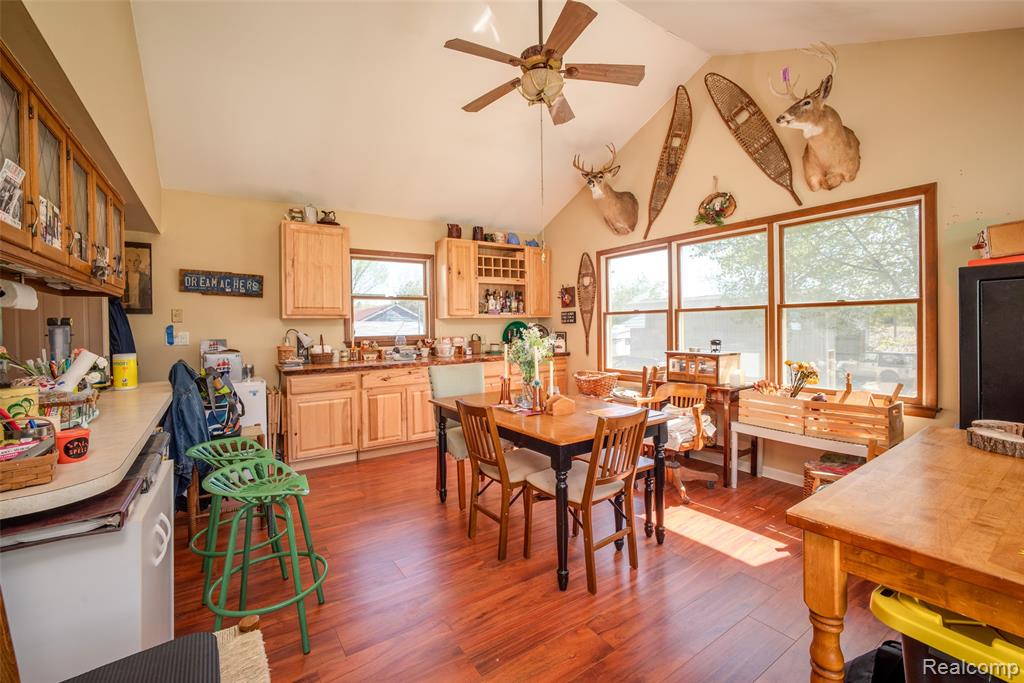840 W Rose Center Road, Holly, MI 48442 — Photo 4