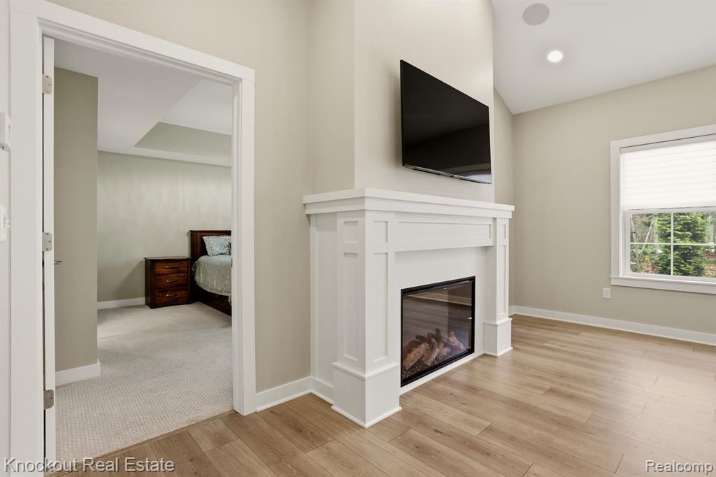 7422 Aspen Creek Drive, Midland, MI 48642 — Photo 19