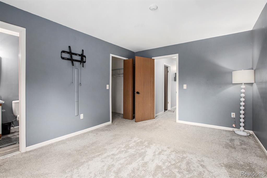 42540 Lilley Pointe Drive, Canton, MI 48187 — Photo 12