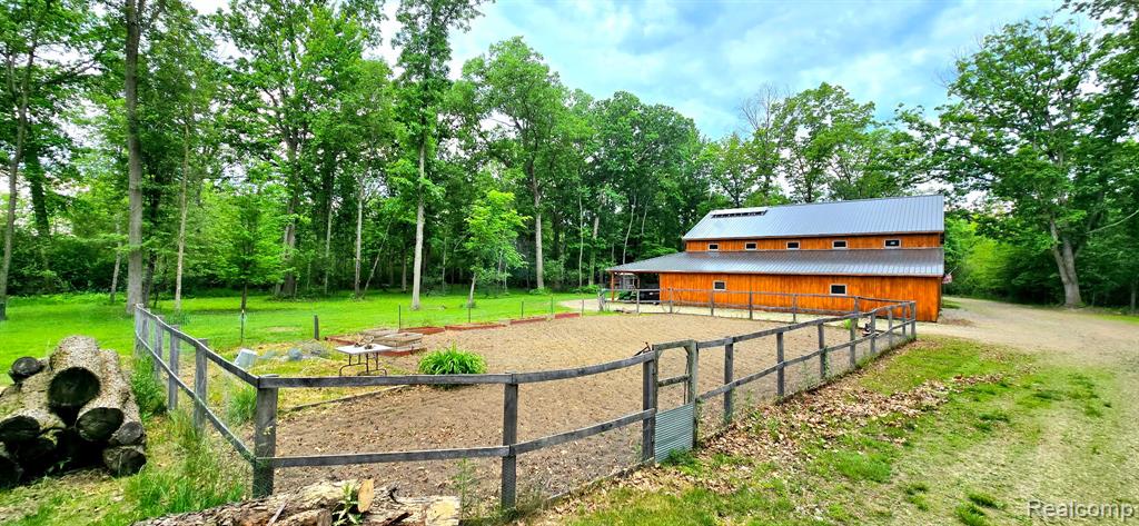 3483 Windwheel Point Drive, Pinckney, MI 48169 — Photo 9