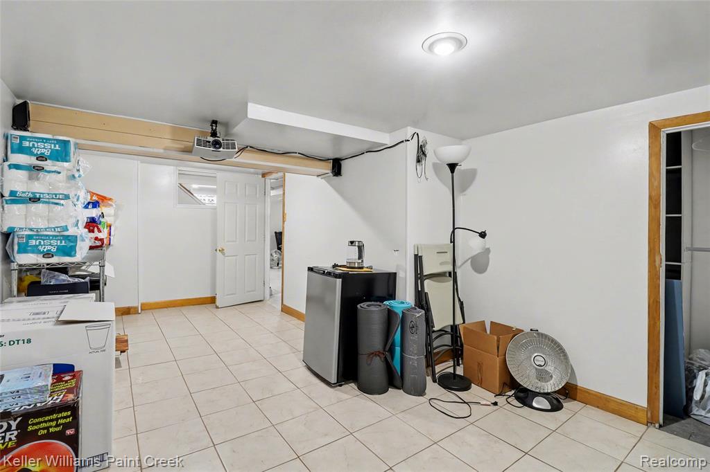 23070 Rosewood Street, Oak Park, MI 48237 — Photo 20