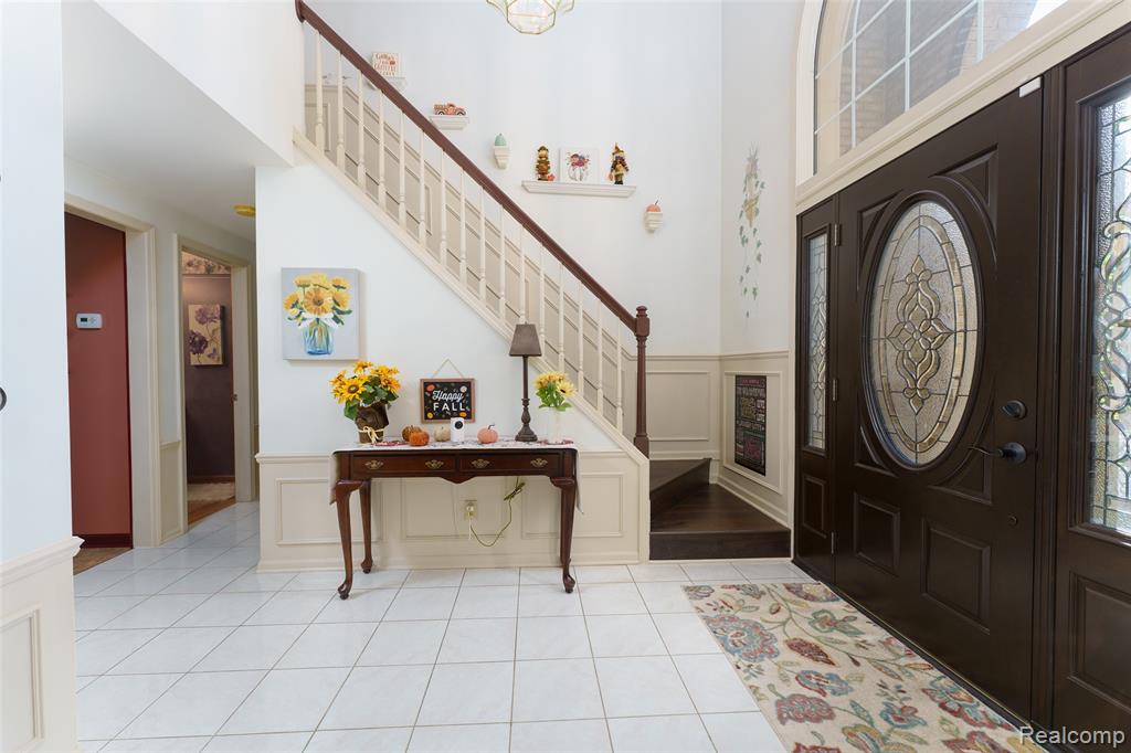 47582 Fox Court, Canton, MI 48187 — Photo 4