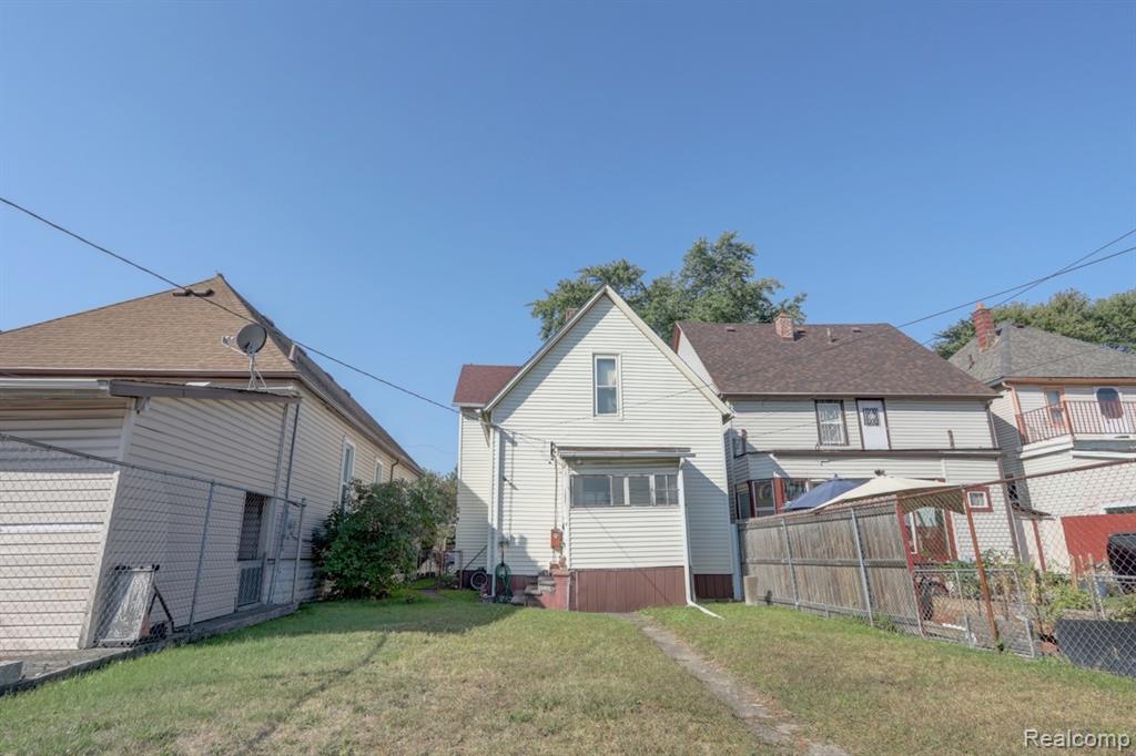 2158 Lansing Street, Detroit, MI 48209 — Photo 4