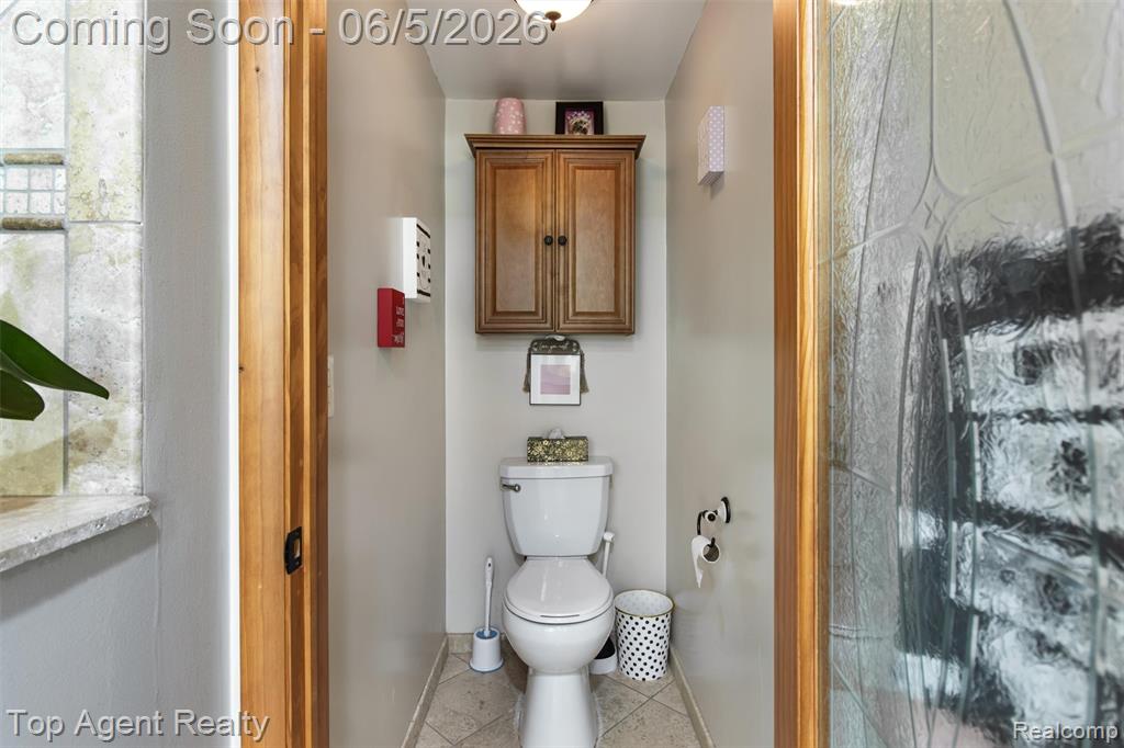 32341 Woody, Fraser, MI 48026 — Photo 24