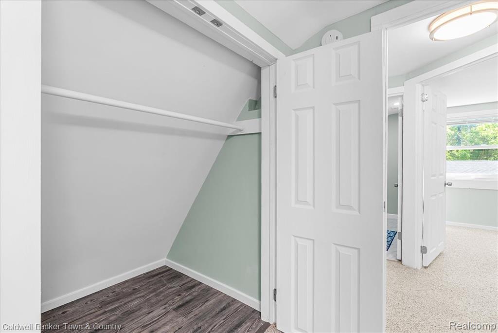 833 Hein Avenue, Lansing, MI 48911 — Photo 24