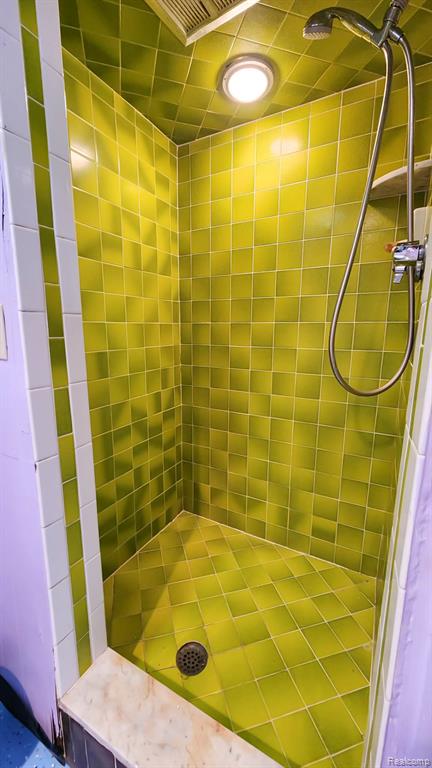 30208 Maplegrove Street, Saint Clair Shores, MI 48082 — Photo 37