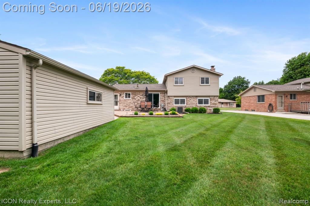 39738 Day Drive E, Clinton Twp, MI 48038 — Photo 57