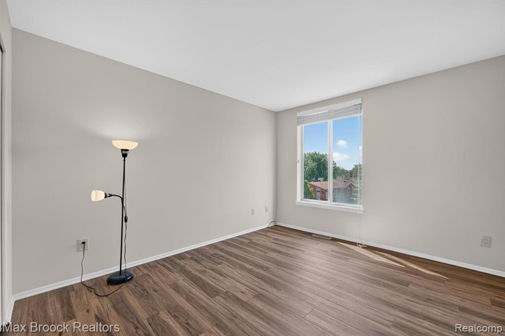 600 W BROWN Street, Birmingham, MI 48009 — Photo 21