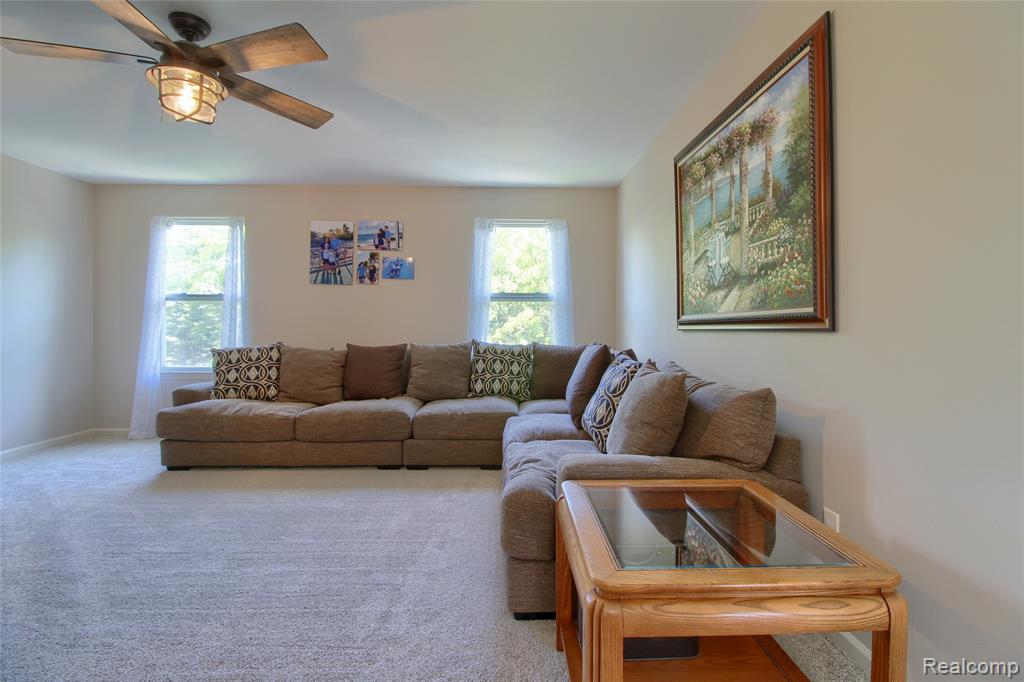 57649 Blossom Valley Trail, New Hudson, MI 48165 — Photo 23