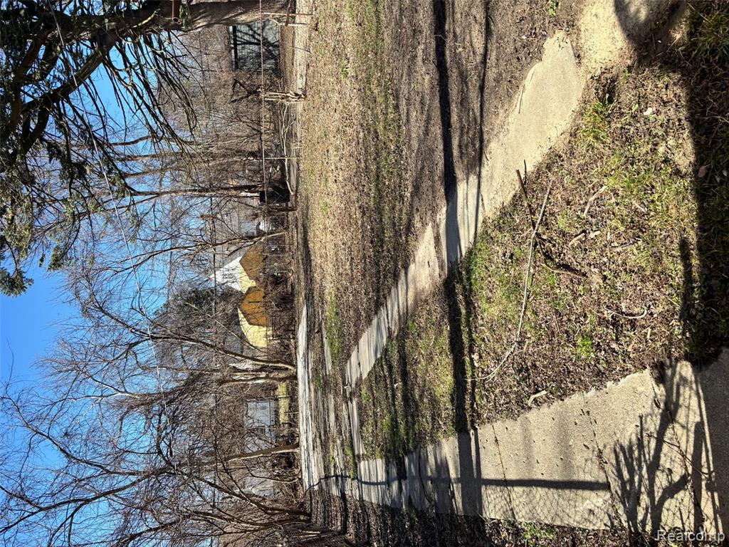10001 Winthrop Street, Detroit, MI 48227 — Photo 88