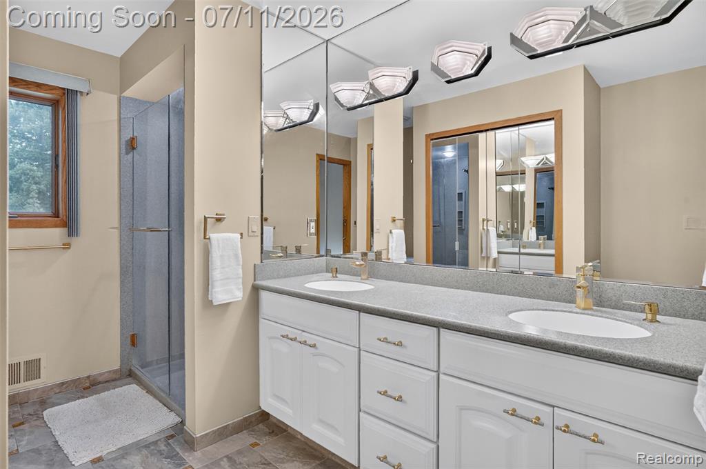 7772 Athlone Drive, Brighton, MI 48116 — Photo 20