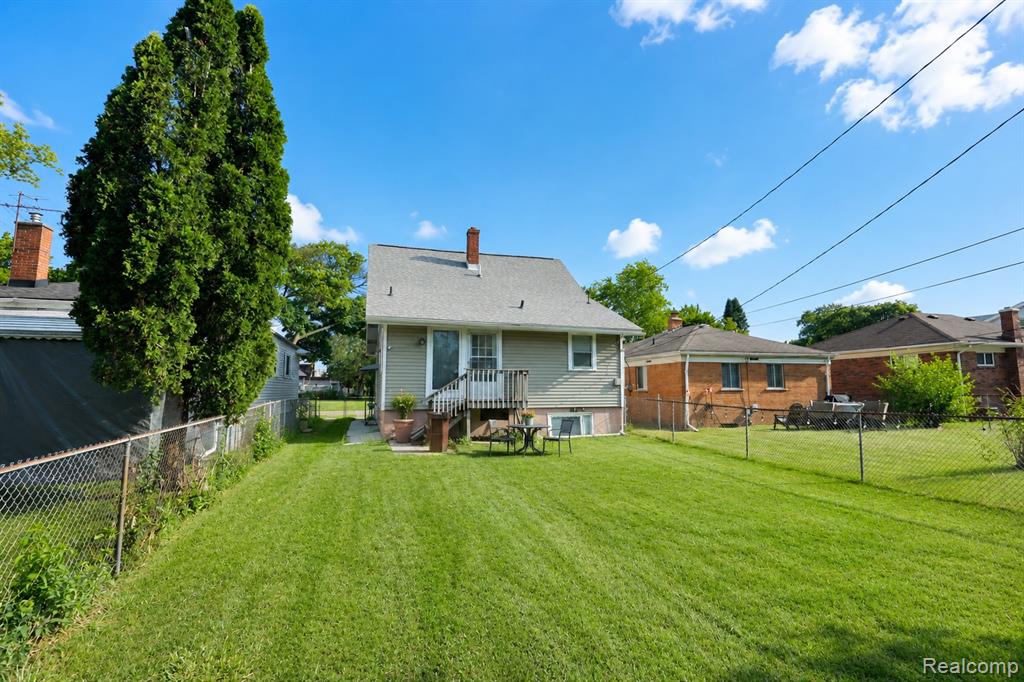7271 Wiegand, Center Line, MI 48015 — Photo 22
