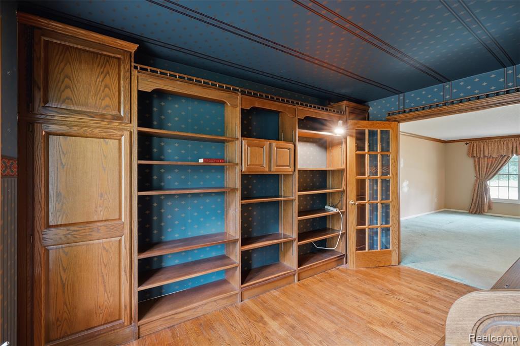 9277 Burning Tree Drive, Grand Blanc, MI 48439 — Photo 9