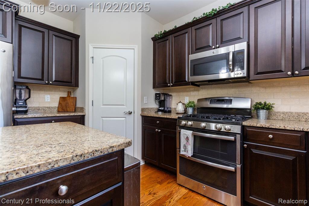 43835 Pheasant Lane, Clinton Twp, MI 48038 — Photo 15