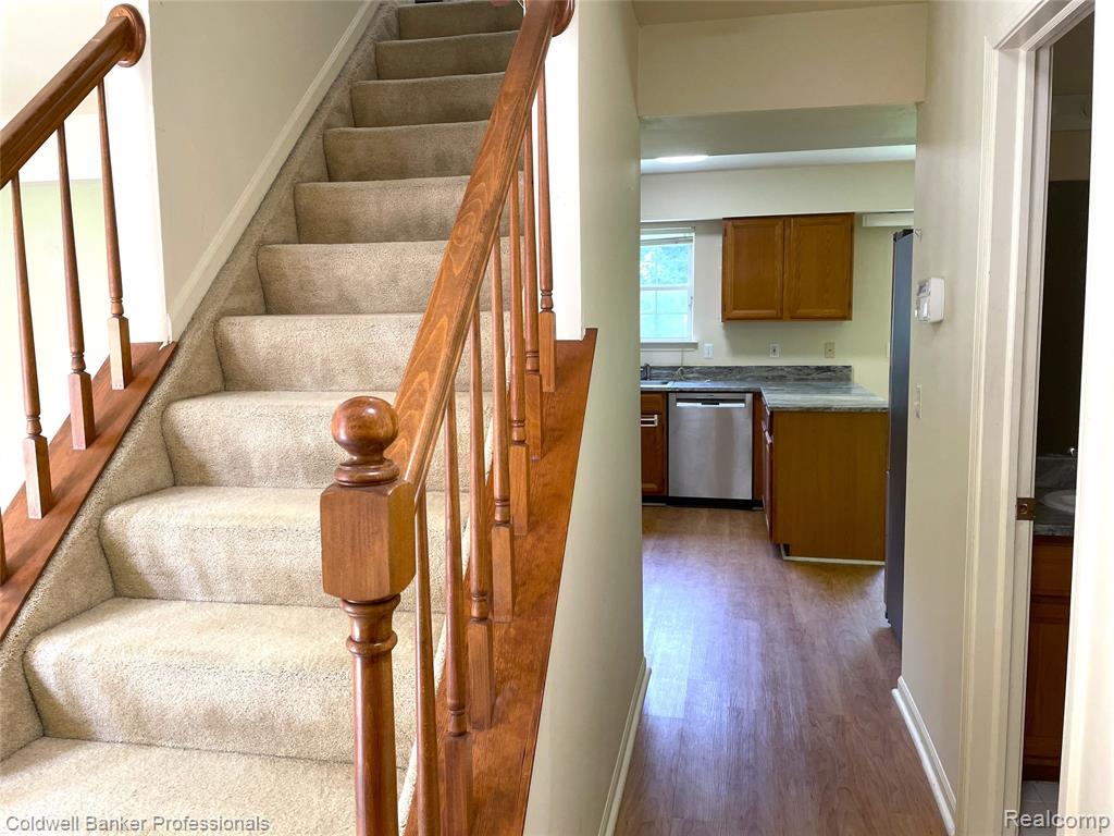 3048 Turnberry Lane, Ann Arbor, MI 48108 — Photo 3
