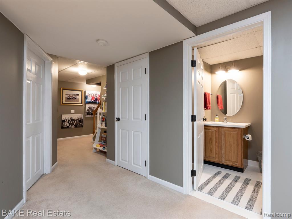 39470 Champion Court, Northville, MI 48168 — Photo 37