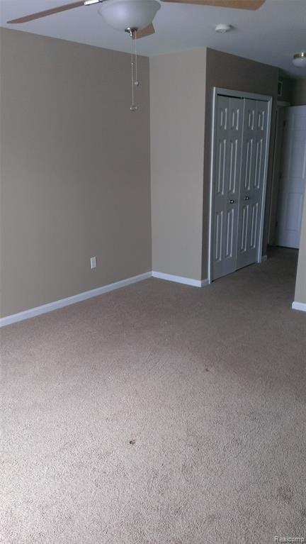 42262 Hanover Drive, Belleville, MI 48111 — Photo 9