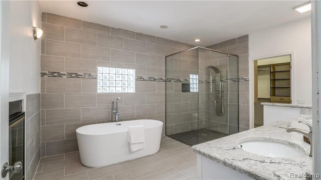 748 Eltham Court, Ann Arbor, MI 48103 — Photo 49