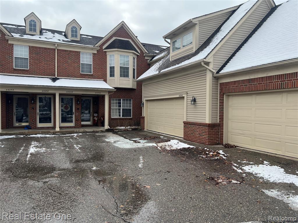 43216 Pendleton Circle, Sterling Heights, MI 48313 — Photo 2
