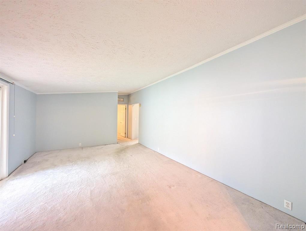 9 Brookfield, Swartz Creek, MI 48473 — Photo 4