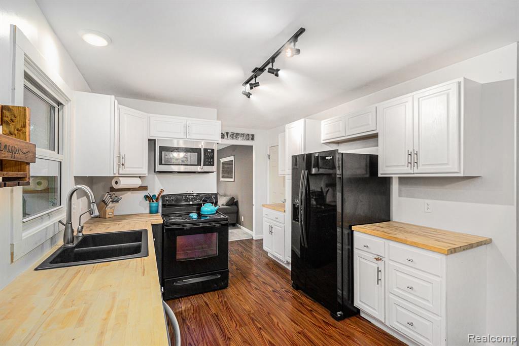 5369 Old Franklin Road, Grand Blanc, MI 48439 — Photo 6